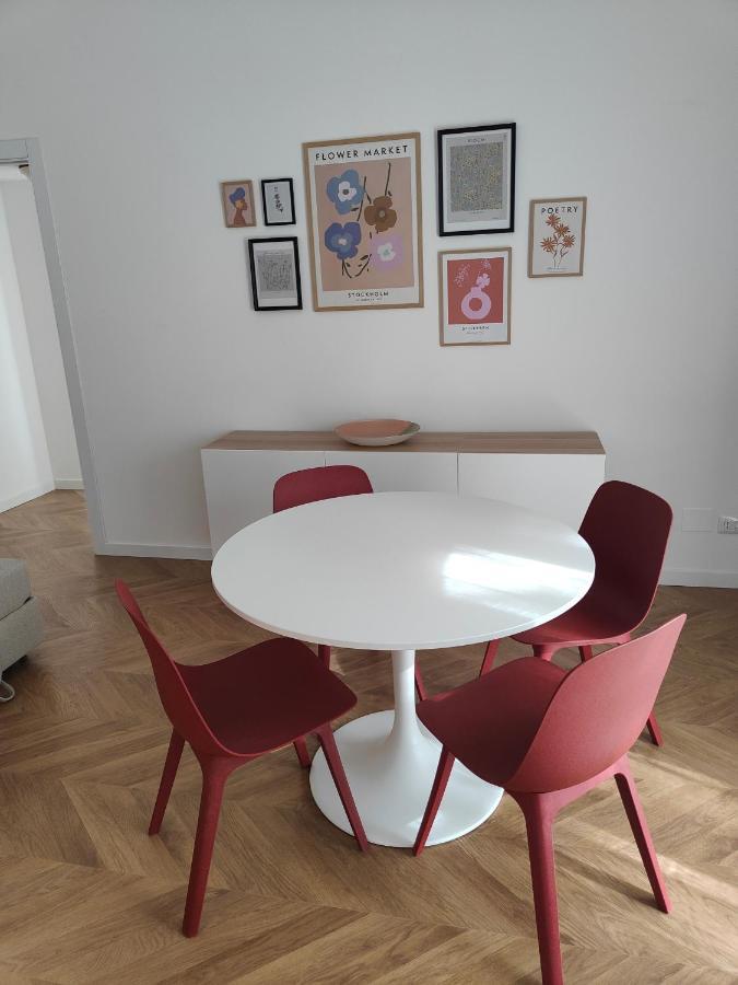 Apartmán Elegante Bilocale A Milano Con Balcone Exteriér fotografie
