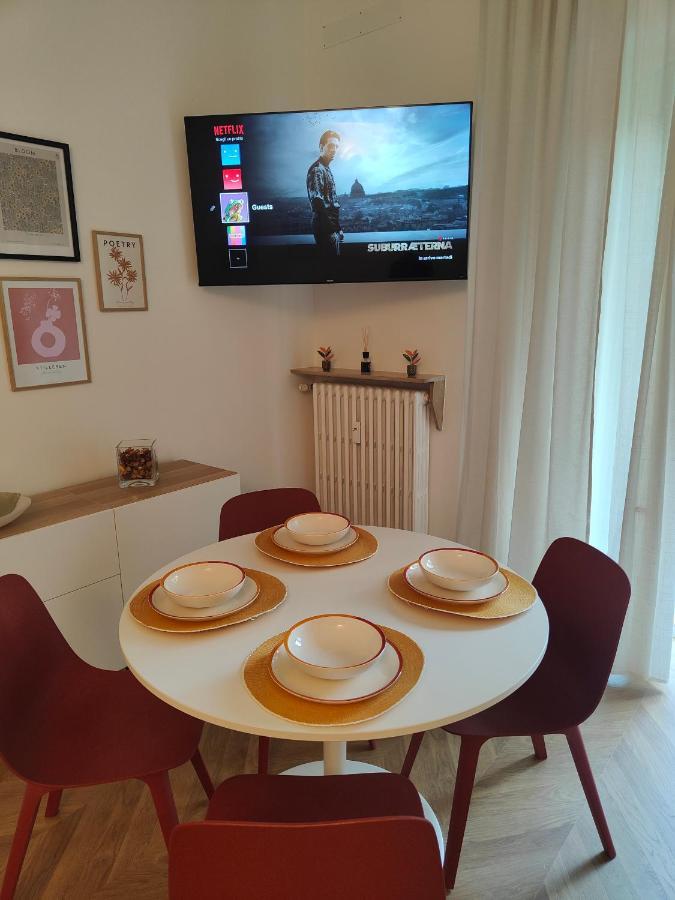 Apartmán Elegante Bilocale A Milano Con Balcone Exteriér fotografie